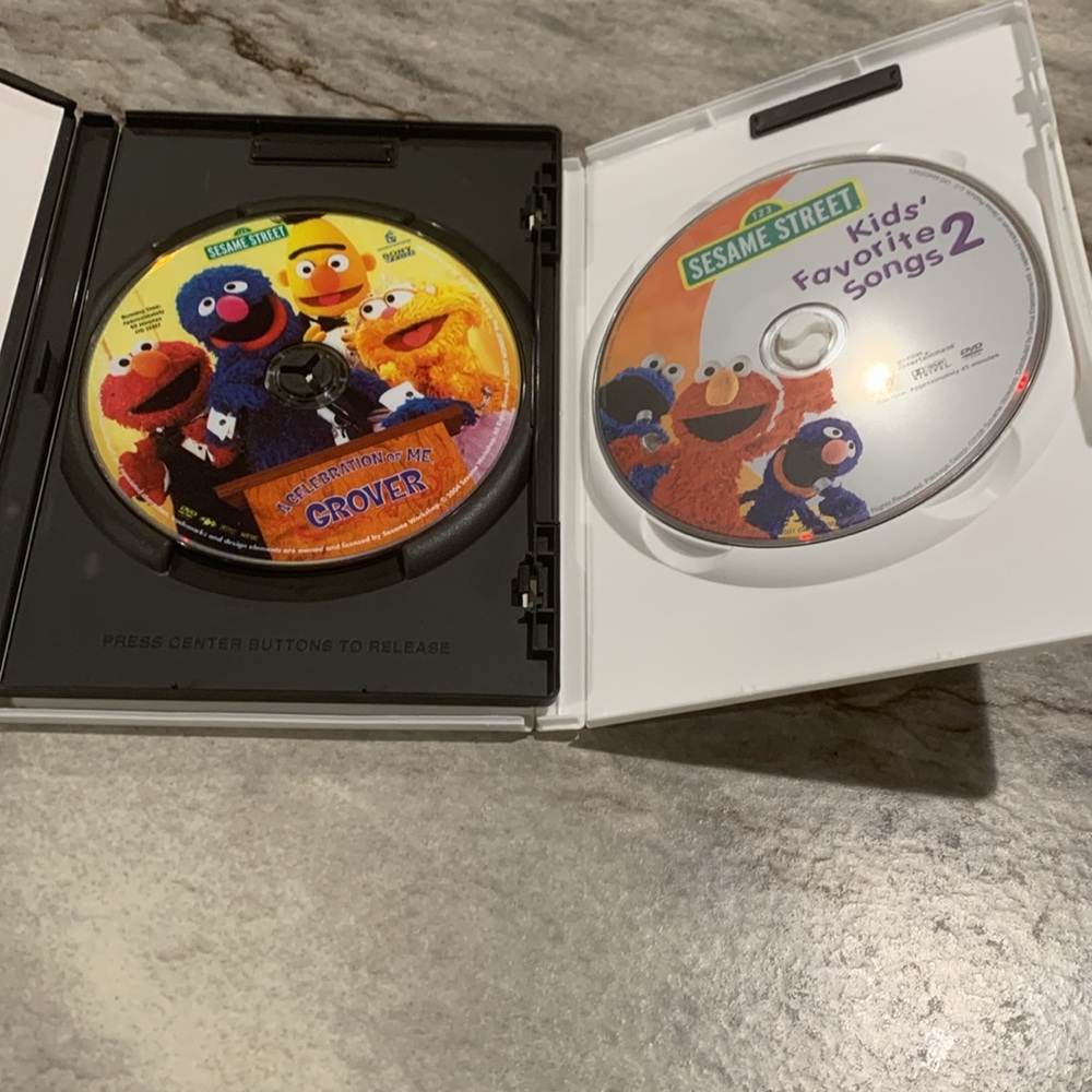 Sesame Street DVD bundle - Picture 2 of 3